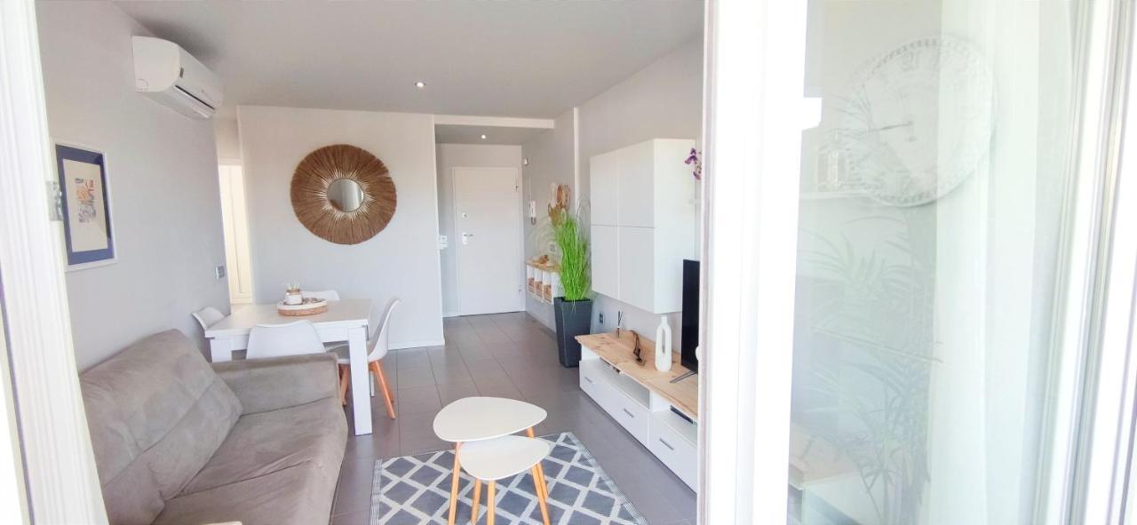 Apartamento Victoria Playa By Denia Costa ภายนอก รูปภาพ